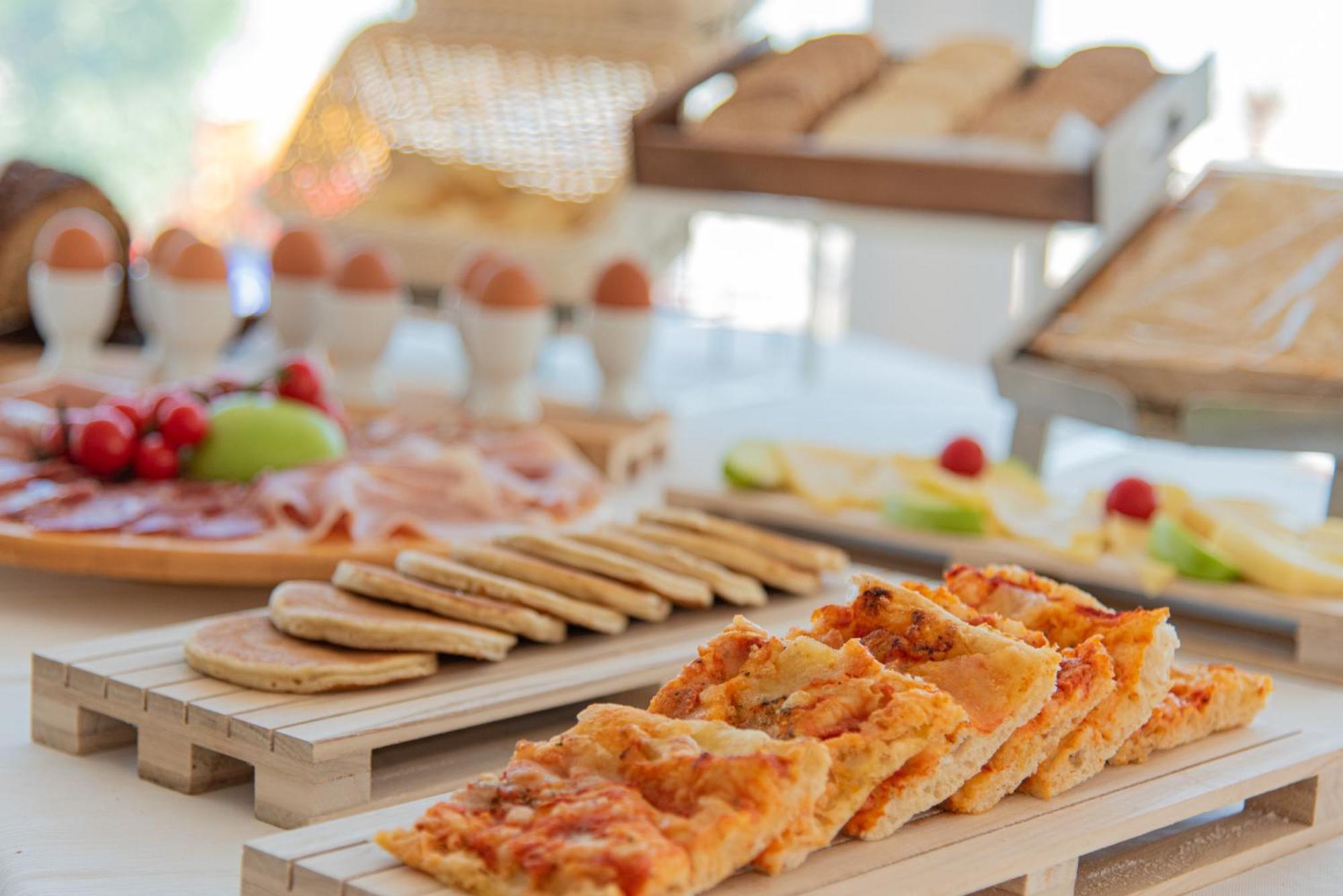 Ambasciatori Hotel - Beach Front -Breakfast Xxl & Brunch Until 12 30Pm มิซาโน อาดรีอาติโก ภายนอก รูปภาพ
