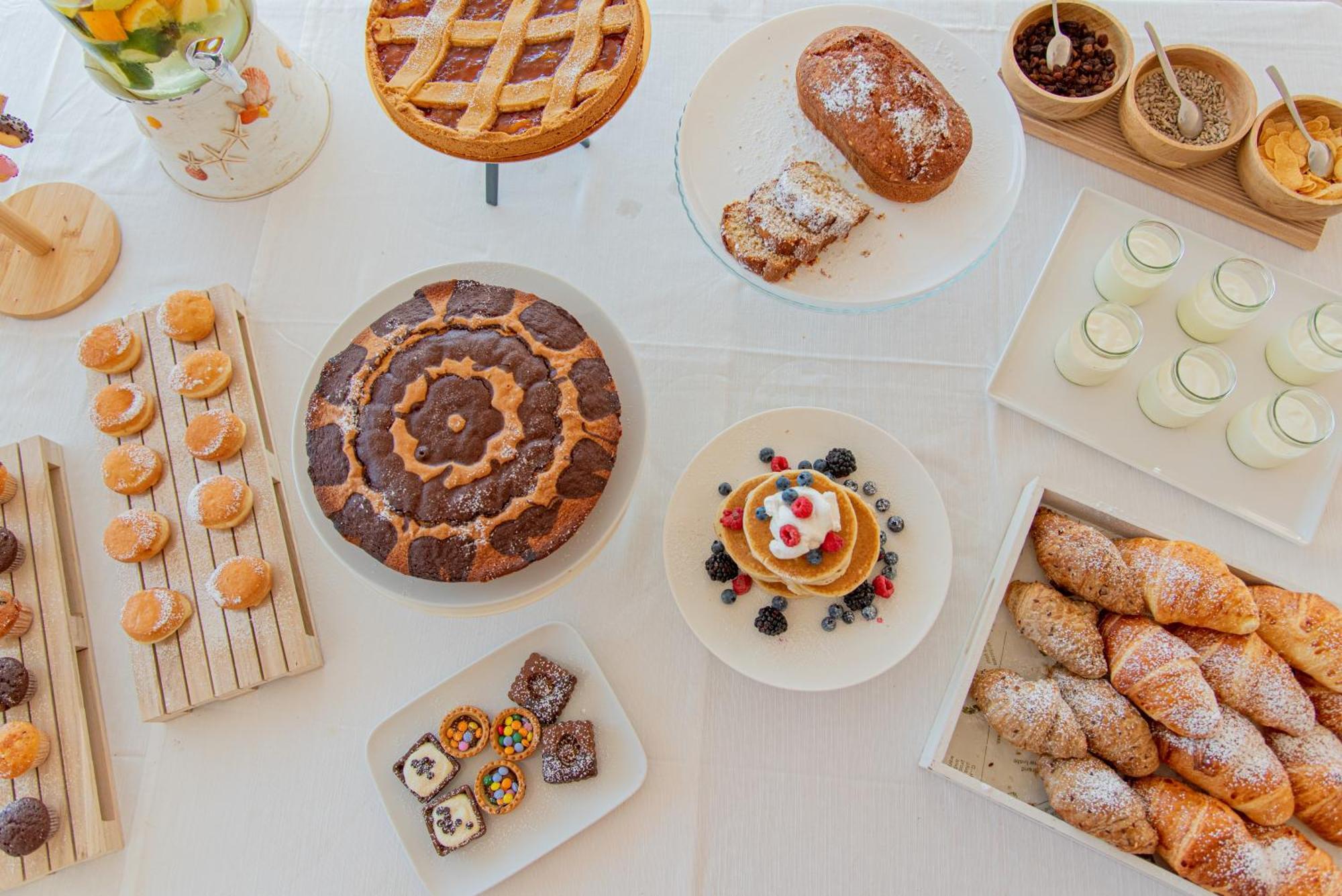 Ambasciatori Hotel - Beach Front -Breakfast Xxl & Brunch Until 12 30Pm มิซาโน อาดรีอาติโก ภายนอก รูปภาพ